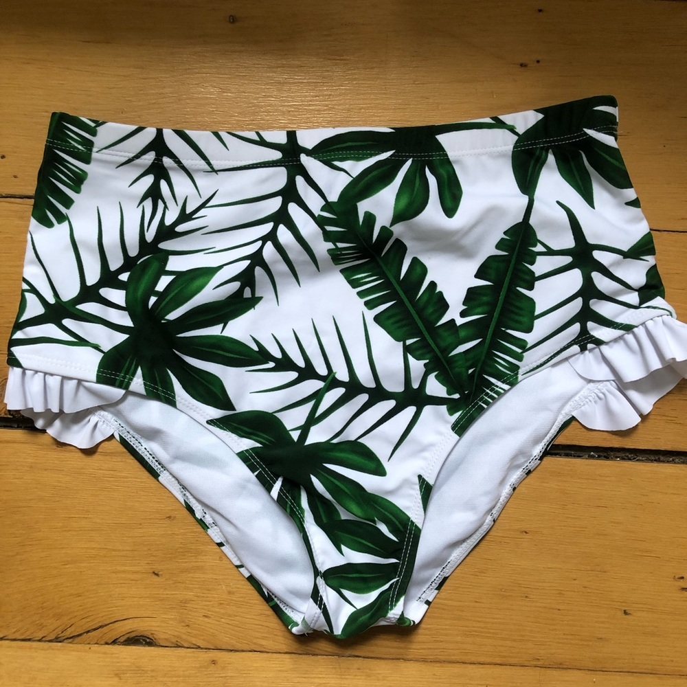 Coral Reef Swim Mid-Rise Medium